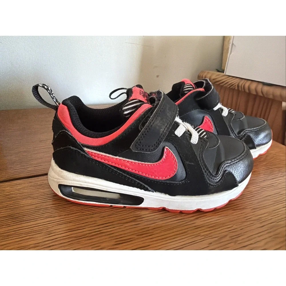 Nike Air Max Trax TDV Size 10C Black Hyper Punch White 644474 003